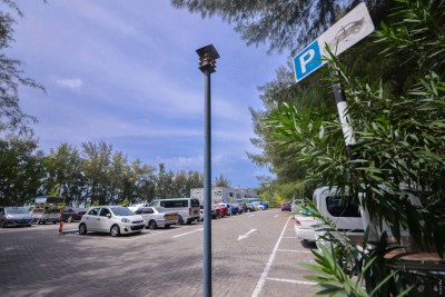 ހުޅުމާލޭގައި ބިދޭސީއަކު ދިވެއްސަކަށް ތޫނު އެއްޗަކުން ހަމަލާދީފި