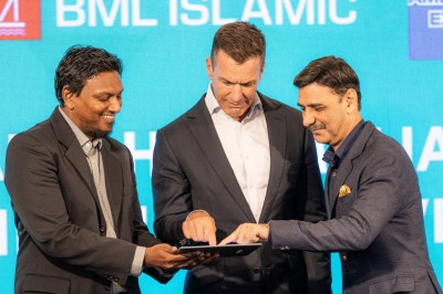 ބީއެމްއެލްއިން ރާއްޖޭގެ ފުރަތަމަ އިސްލާމިކް ކްރެޑިޓް ކާޑު ތައާރަފުކޮށްފި