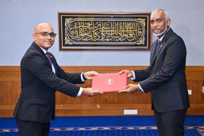 ޓެކްސް ކޮމިޝަނަރުކަމަށް ޒަރީރު އައްޔަންކުރައްވައިފި