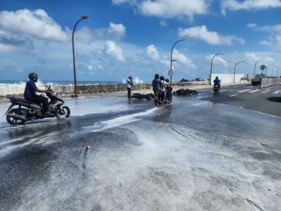 ހަލާކުވެ ވަޔާދާ ފަދަ ކޯޓު ބުރިޖު މަތީގައި ބޭނުން ނުކުރަން އިލްތިމާސްކޮށްފި