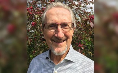 ސިންގަޕޯ އެއާލައިންސްގެ ބޯޓުގައި މަރުވީ، ދިގު އިންތިޒާރަކަށް ފަހު އުފާވެރި ޗުއްޓީއަކަށް ދިޔަ މީހެއް