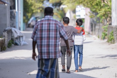 ހުރިހާ މަސައްކަތެއް މުސްކުޅި މައިންބަފައިންނަށް، ބެލުމުގެ ބުރަ ދައުލަތަށް؟