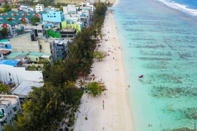 ދިވެއްސަކަށް ހަމަލާދިން ބިދޭސީ މީހާގެ ބަންދަށް 15 ދުވަސް