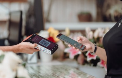 ބީއެމްއެލްގެ ޑެބިޓް ކާޑުން ކުރާ ވިޔަފާރިއަށް ނެގި ފީ 1 ޕަސެންޓަށް ކުޑަކޮށްފި