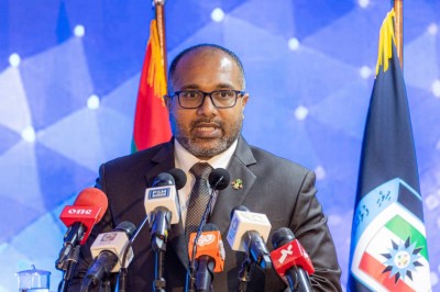 ޑްރަގު ވިޔަފާރިއަށް ވަންނަން ބޭނުންވާ މީހާ ބިރުގަންނަވަރު ކުރަންޖެހޭ: މިނިސްޓަރު