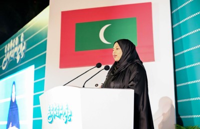 ހީނާ ވިދާޅުވީ ސިއްހީ ހާލަތަށް ހަޖޫޖެހީ އިންސާނިއްޔަތުކަމެއް ނެތުމުން ކަމަށް!