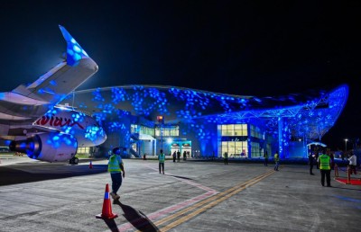 ހަނިމާދޫ އެއާޕޯޓުގެ ތަރައްގީއަކީ ރަނުގެ ފުރުސަތެއް، ވިޔަފާރިތައް އުތުރަށް ފުޅާކުރަން ޖެހޭ: ރައީސް