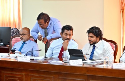 މުސާރައިގެ ހޭދަ ބޮޑުވަމުން ދިއުމަކީ ފިސްކަލް ހާލަތު ހަމައަކަށް އަޅުވަން އޮތް ގޮންޖެހުން: ފިނޭންސް