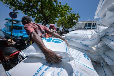 ވަގުތީ ގޮތުން، ކުޅުދުއްފުށިން އުލިގަމަށް ކާޑު ގެންދަނީ