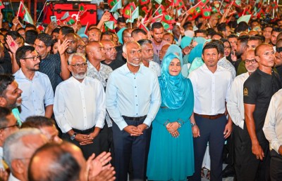 މާދަމާގެ ނިޔަލަށް ބަޔޯމެޓްރިކްސް ނުދޭ ބިދޭސީން ޑީޕޯޓްކުރާނަން: ރައީސް