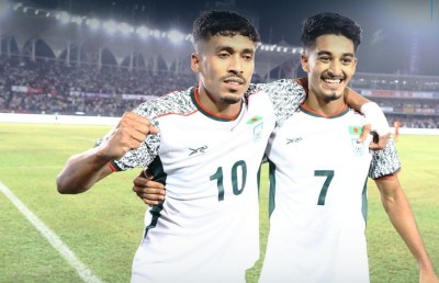 22 އަހަރަށްފަހު ބަންގްލަދޭޝްއިން ފުރަތަމަ ފަހަރަށް އިންޑިއާ ބަލިކޮށްފި!