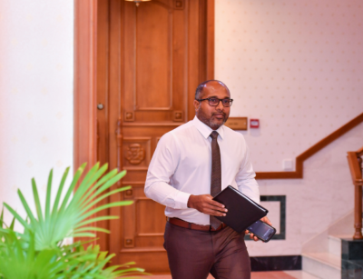 ކޮންމެ ރަށެއްގައި ފުލުހުން ތިބެންޖެހޭތޯ ވިސްނާލަންޖެހޭ: މިނިސްޓަރު