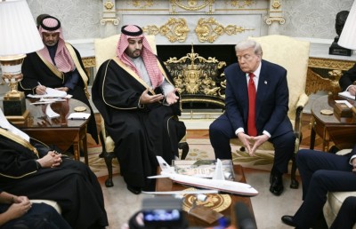 ޚާޝުގްޖީގެ މަރާ ގުޅުވައި މުހައްމަދާ ސުވާލުކުރުމުން ޓްރަމްޕު ވިދާޅުވީ "ކަންކަން ދިމާވާނޭ"