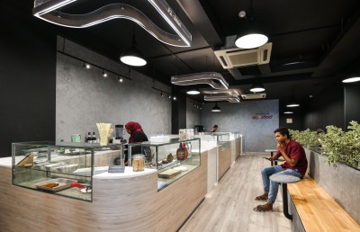 އުފާވެރި ރައްޔިތަކު އުފެދުމަށް ކުދި އަދި މެދުފަންތީގެ ވިޔަފާރިތަކުގެ މިސްރާބު ރަނގަޅު ކުރަންޖެހޭ