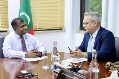 ރައިވަރާއި ޅެން ހިމާޔަތްކުރުމަށް ޔުނެސްކޯގެ ޑިރެކްޓަރާ މަޝްވަރާކޮށްފި