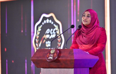 ގައުމެއް ބިނާކުރުމުގެ އަސްލަކީ އަންހެނުން: ފަސްޓް ލޭޑީ