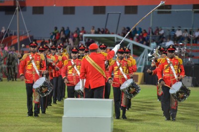 މާލޭގައި އީދު ދުވަހު ހަވީރު އެމްއެންޑީއެފްގެ ބޭންޑު ހަރަކާތެއް