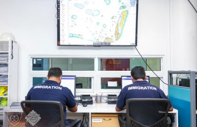 އިމިގްރޭޝަން ފުރިހަމަ އަށް ޑިޖިޓަލައިޒްވެ، އީ-ވިސާ ޖަހަން ފަށައިފި