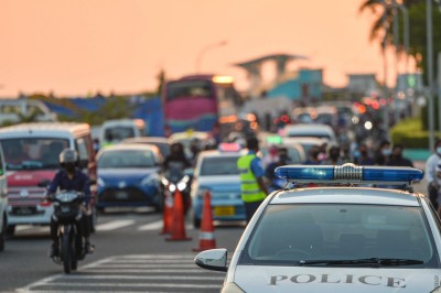 ގޭންގުތަކާ ގުޅުން އޮންނަ 400 އެއްހައި ކުޑަކުދިން އެބަތިބި: މިނިސްޓަރު