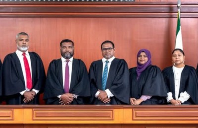 ހައި ކޯޓުގެ ފަސް ފަނޑިޔާރެއްގެ ސުލޫކީ މައްސަލަ ބަލަނީ