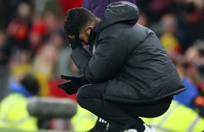 ރަތްކާޑްގެ ފައިދާއެއް ޔުނައިޓެޑަކަށް ނުނެގުނު؛ "ޓީމުގައި ހަމަ ކަމެއް ނެތީ"