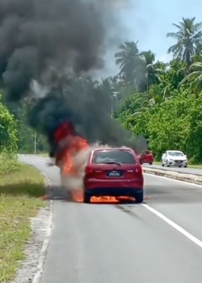 ދުއްވާފައި ދިޔަ ކާރެއްގައި އަނެއްކާ ވެސް ރޯވެއްޖެ