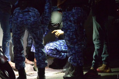 މާލޭގައި މީހަކު ރަހީނުކޮށް އިނގިއްޔެއް ބުރިކޮށްލައިފި