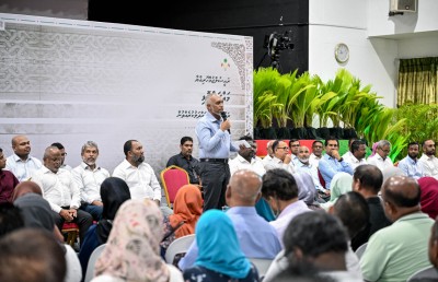 މިސަރުކާރަށް ވުރެ ޓެކްސީ ޑްރައިވަރުންގެ އަގުވަޒަންކުރާ ސަރުކާރެއް ނެތް: ރައީސް