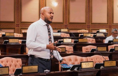 އަތޮޅު ކައުންސިލްތައް އުވާލަން ހުށަހެޅި އިސްލާހު ފާސްކޮށްފި