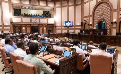 ސަރުކާރު މެންބަރުން ބޭނުމީ މެންބަރުންގެ އަދަދު 70 އަށް ދަށްކުރަން