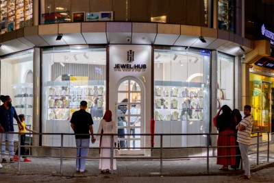 މާލޭގައި  އަލަށް "ޖުވެލް ހަބް" ނަމުގައި ގަހަނާ ފިހާރާއެއް ހުޅުވައިފި