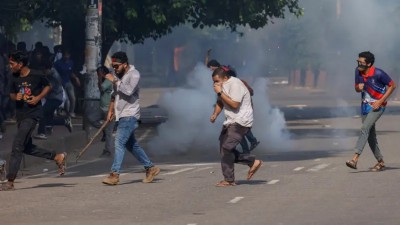 ބަންގްލަދޭޝްގައި ކާފިއު އިއުލާނުކޮށް، އަސްކަރިއްޔާއިން ހަރަކާތްތެރިވަނީ