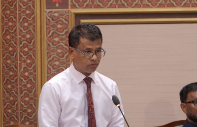 ރާއްޖޭގައި ބޭސް އުފައްދައި އިންޑަސްޓްރީއަކަށް ވުމުގެ ފުރުސަތު އެބައޮތް: ނާޒިމް