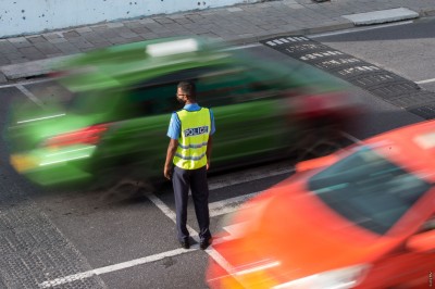 ފިހާރަތަކަށް ވަދެ ވަޅިން ބިރުދެއްކުމުގެ ތުހުމަތުގައި މީހަކު ބަންދުކޮށްފި