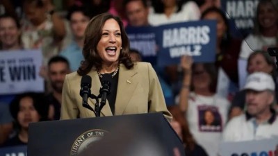 މުހިންމު ތިން ސްޓޭޓަކުން ކުރީގައި ހެރިސް