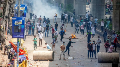 ބަންގްލަދޭޝްގެ މުޒާހަރާތަކާ ގުޅިގެން ކޯޓާ ނިޒާމަށް ބަދަލު ގެންނަން ސުޕްރީމް ކޯޓުގެ އަމުރެއް