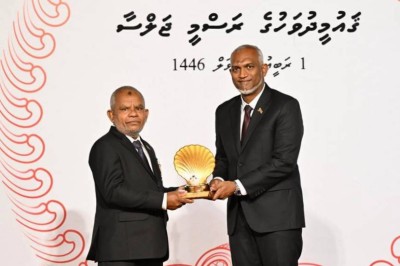 ހަތް ބޭފުޅަކަށް ޝަރަފުވެރިކަން، 10 ބޭފުޅަކަށް ގަައުމީ އިނާމް ދެއްވައިފި