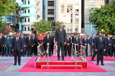 ގައުމީ ދުވަހުގެ ދިދަ ނެގުމުގައި ރައީސްގެ ދެކަނބަލުން ބައިވެރިވެވަޑައިގެންފި