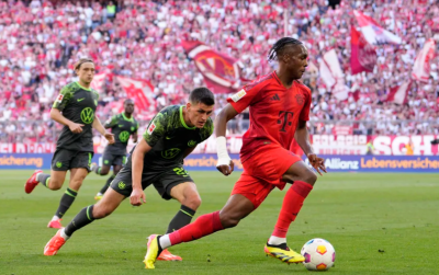 އާ ކޯޗާއެކު ބަޔޭން އިން ވުލްފްބާގް ބަލިކޮށް ލީގުގެ ފެށުން ރަނގަޅުކޮށްފި