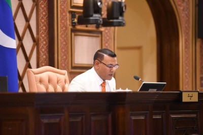 އާސަންދައިން ފައިދާއެއް ނުކުރި، ފެންނަނީ ވައްކަން ކުރާތަން: ސިޔާމް