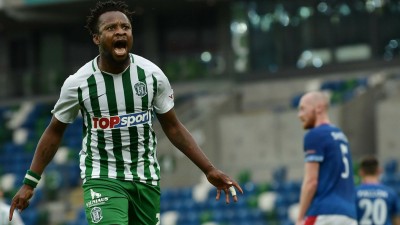 ވާދަވެރި ކުޅުމަކަށްފަހު ޕައޮކްއިން ޝެމްރޮކް ބަލިކޮށްފި