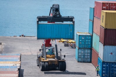 ރާއްޖޭގެ އެއްވެސް ޕޯޓެއްގައި ކޮންޓެއިނަރު ސްކޭންކުރެވޭނެ ވަސީލަތެއްނެތް: އޮޑިޓް