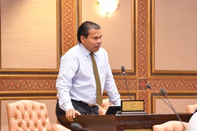 އިގުތިސާދު ދަށްވަނީ ގައުމުތަކުން ފައިސާ ހޯދަން ނޭނގި، މެނޭޖުކުރަން ނޭނގުމުން: ދީދީ