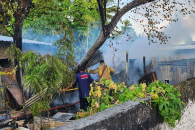 މަރަދޫގެ ގެއެއްގައި ރޯވެ، ގުދަނަކާއި ގާޑިޔަލެއް އަނދައިފި