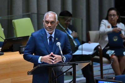 ކަނޑުގެ ލޮނުގަނޑު އުފުލުން: ރައީސް ފާހަގަކުރެއްވީ ދުނިޔެއިން މިހާރުން މިހާރަށް ކުރަންޖެހޭ 3 ކަމެއް