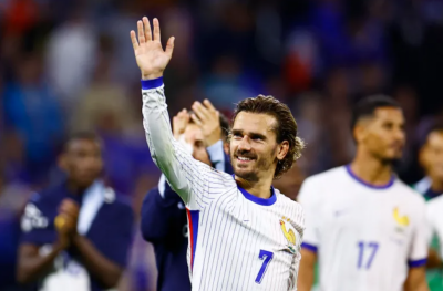 ގްރީޒްމަން ގައުމީ ޓީމަށް ކުޅުން ހުއްޓާލައިފި