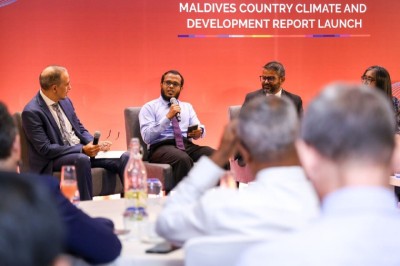 މޫސުމަށް އަންނަ ބަދަލުގެ ސަބަބުން އިގުތިޞާދަށް އަސަރުކުރޭ: ވޯލްޑް ބޭންކް