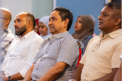 މި ސަރުކާރުން ރާއްޖެއަށްވުރެ އިސްކުރަނީ އިންޑިއާގެ މަސްލަހަތު: ޔާމީން