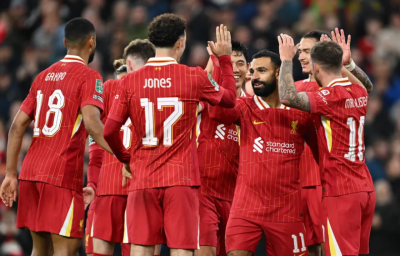 ލިވަޕޫލުން ވުލްވްސް ބަލިކޮށް ތާވަލުގެ އެއްވަނައަށް