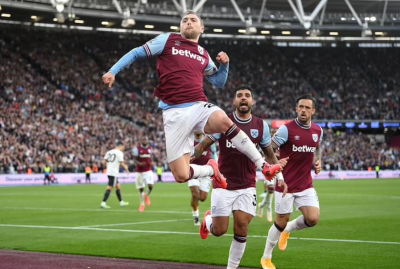 ލިބުނު ޕެނަލްޓީ ކާމިޔާބުކޮށް، ވެސްޓް ހޭމް އިން ޔުނައިޓެޑްގެ މައްޗަށް ކުރި ހޯދައިފި